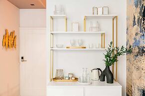 Crystal Lodge - LoftAffair Collection