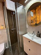 Crystal Lodge - LoftAffair Collection