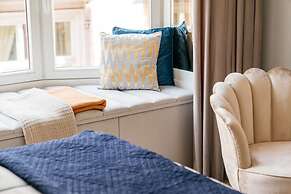 Crystal Lodge - LoftAffair Collection