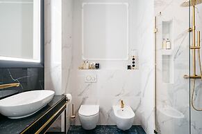 Crystal Lodge - LoftAffair Collection