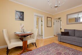 Miodowa Apartment Krasiński Garden