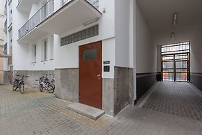 Miodowa Apartment Krasiński Garden