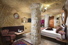Romantic Cave Hotel