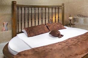 Romantic Cave Hotel