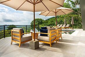 Casa Amigos - Breathtaking Luxe Ocean View Villa