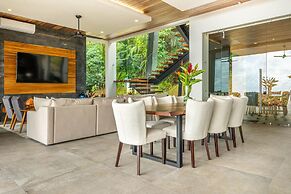 Casa Amigos - Breathtaking Luxe Ocean View Villa