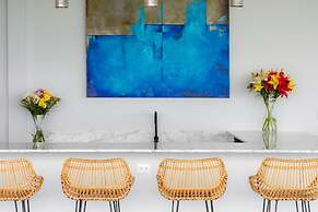 34 Guests Must Check This Truly Luxury Villa