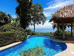 Villa for 12 Guests Best Whale s Tail and Ocean Views