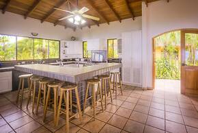 Villa for 12 Guests Best Whale s Tail and Ocean Views