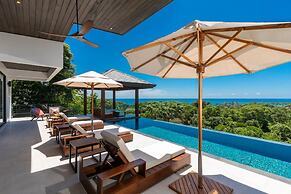 Dreamy Jungle Ocean-view Luxury Villa w Pool