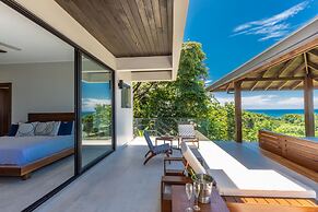 Dreamy Jungle Ocean-view Luxury Villa w Pool