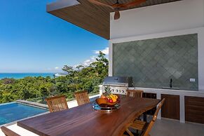 Dreamy Jungle Ocean-view Luxury Villa w Pool