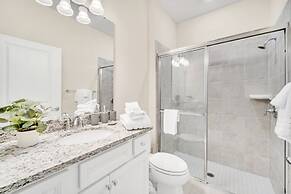 2089elcir 8 Bedroom Villa by RedAwning