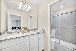 2089elcir 8 Bedroom Villa by RedAwning