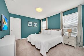 2089elcir 8 Bedroom Villa by RedAwning