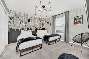 2089elcir 8 Bedroom Villa by RedAwning