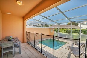 1511retreat 3 Bedroom Townhouse by Redawning