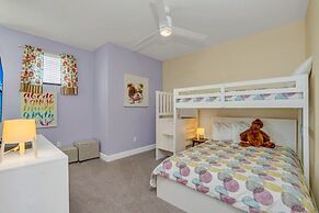 1511retreat 3 Bedroom Townhouse by Redawning