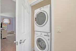 1511retreat 3 Bedroom Townhouse by Redawning