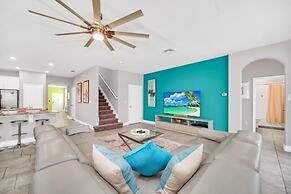 Ultimate 6 Bedroom Villa by Redawning