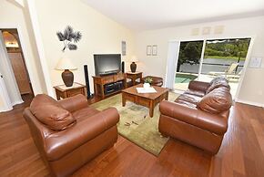 Lakeside 4-bed Pool Home At Villa Sol 4 Bedroom Home by Redawning