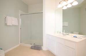 Vista Cay Star 3 Bedroom Condo by Redawning