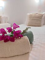 Stunning 8-bed Villa in Estoi