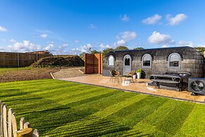 Veiko - Mayflower Meadow