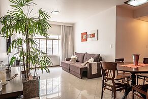 Ape tamanho família com garagem