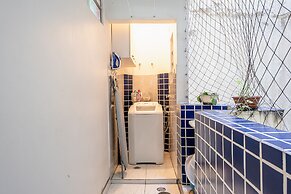 Ape tamanho família com garagem