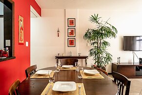 Ape tamanho família com garagem