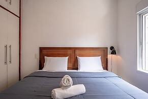 Ape tamanho família com garagem