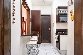 Ape tamanho família com garagem