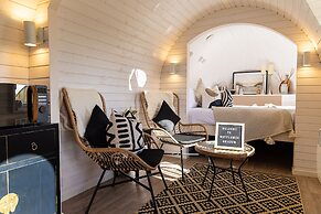 Indrek - Mayflower Meadow