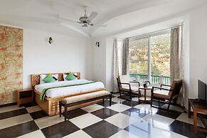 Treebo Vista Lago With Lake View