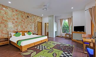 Treebo Vista Lago With Lake View