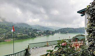 Treebo Vista Lago With Lake View
