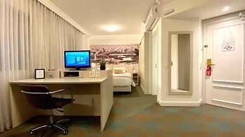 ROF - Imperial Hall Oscar Freire By Anora Spaces