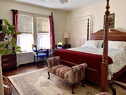 Greenwood Bed & Breakfast