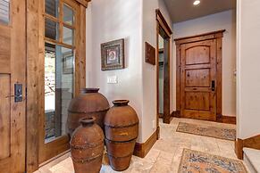 Lookout Drive 5 Bedrooms PLO-6599 by KBM