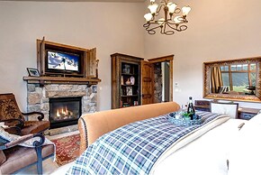 Lookout Drive 5 Bedrooms PLO-6599 by KBM