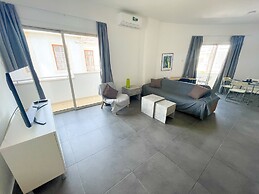 High Speed Holiday Apartment