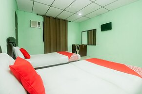 OYO 90124 Payang Puri Baru Hotel