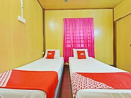 OYO 90595 Pelangi Beach Resort Cherating