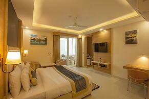 Hotel Sakura by Maps, GURGAON