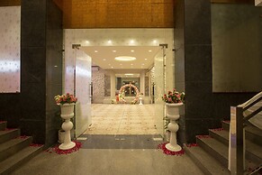 Hotel Sakura by Maps, GURGAON