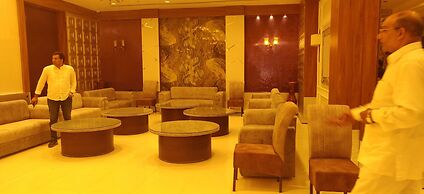 Hotel Sakura by Maps, GURGAON