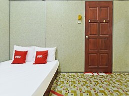 OYO 90593 Hotel Bajet Gaya Warisan