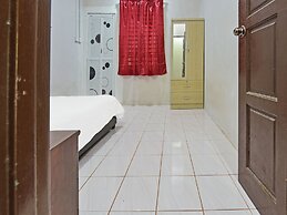 Oyo 90596 Casaria Inn