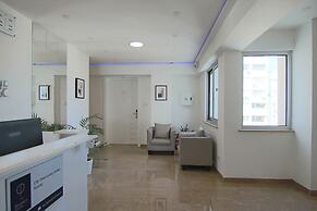 Phaedrus Living Luxury Suite Nicosia 504